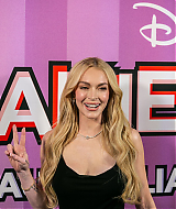 142.jpg