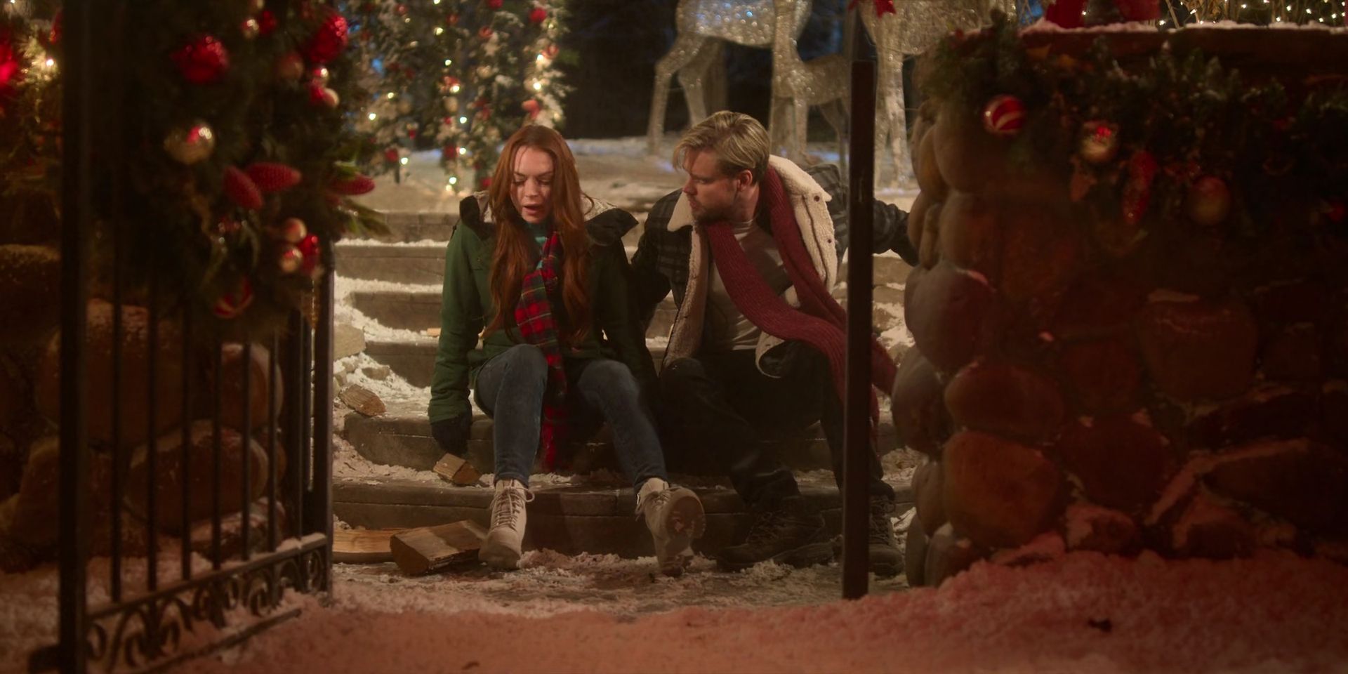 2022-FallingforChristmas-1081.jpg