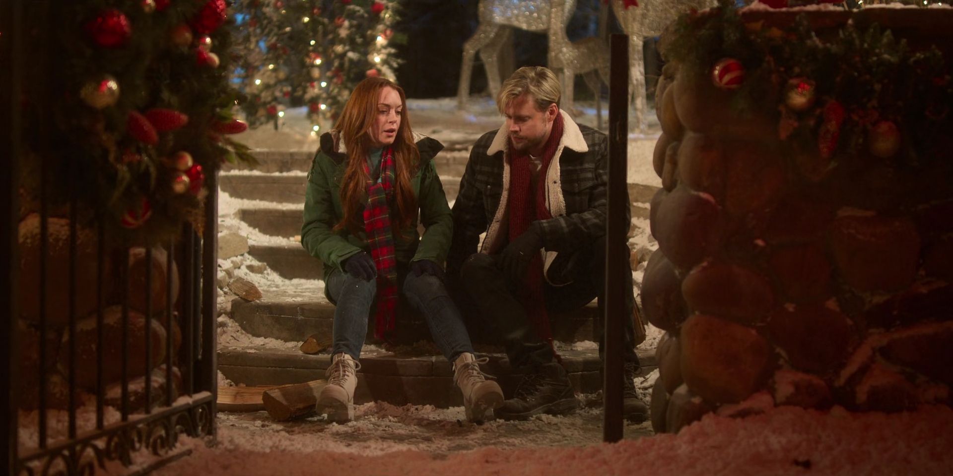 2022-FallingforChristmas-1088.jpg