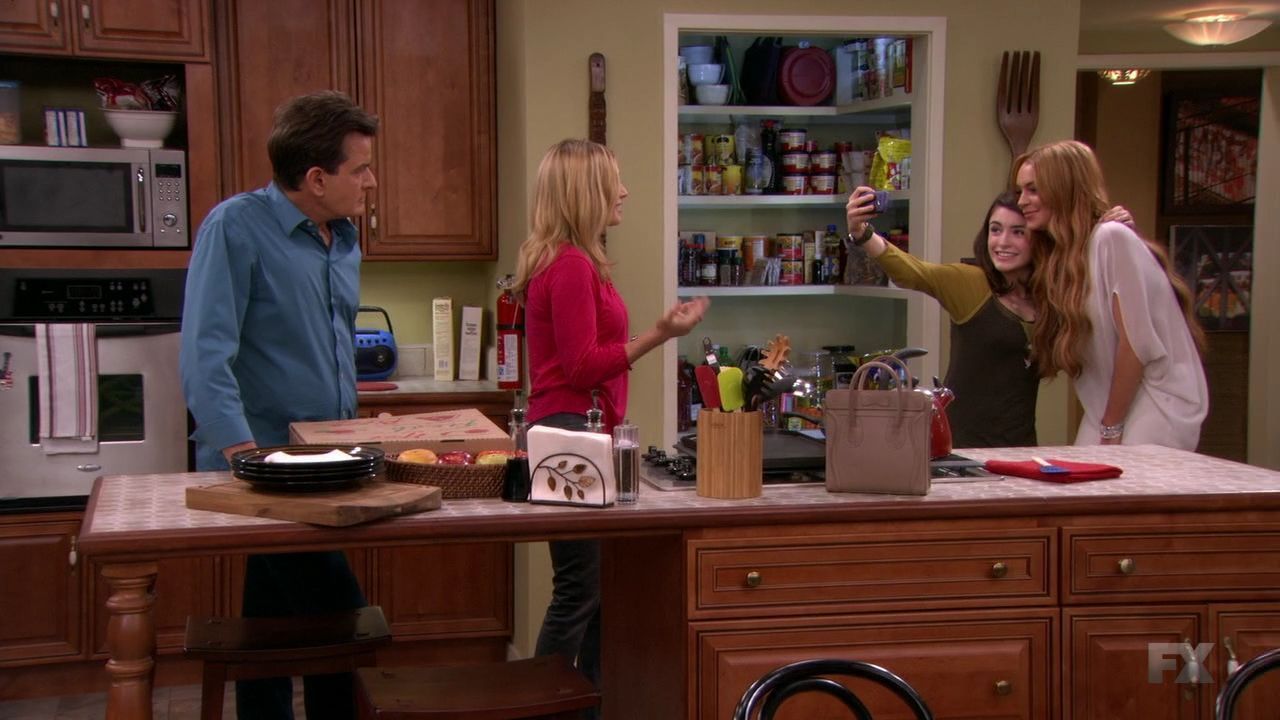 AngerManagement-S02E12-254.jpg