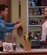 AngerManagement-S02E12-268.jpg