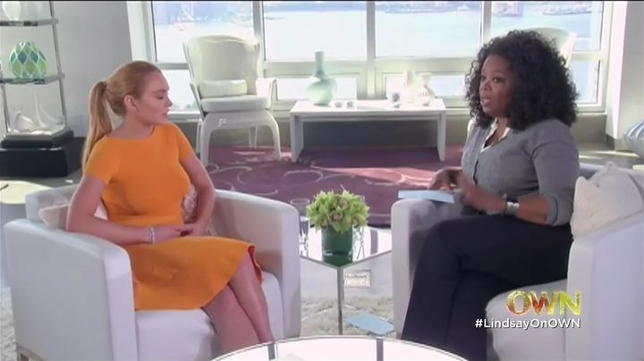 Lindsay-S01E01-0087.jpg