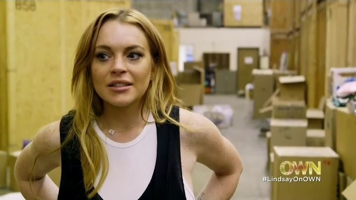 Lindsay-S01E01-0278.jpg