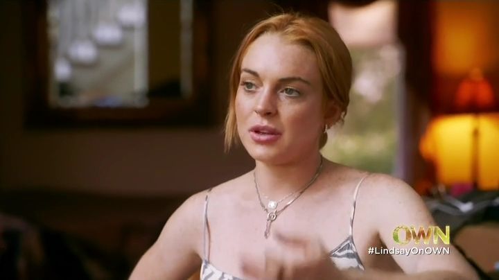 Lindsay-S01E01-0486.jpg