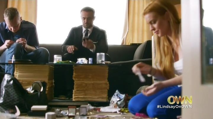 Lindsay-S01E01-0648.jpg