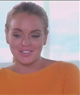 Lindsay-S01E01-0079.jpg