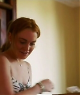 Lindsay-S01E01-0543.jpg