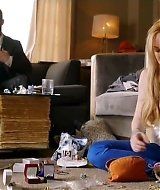 Lindsay-S01E01-0794.jpg