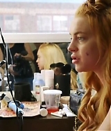 Lindsay-S01E01-0889.jpg