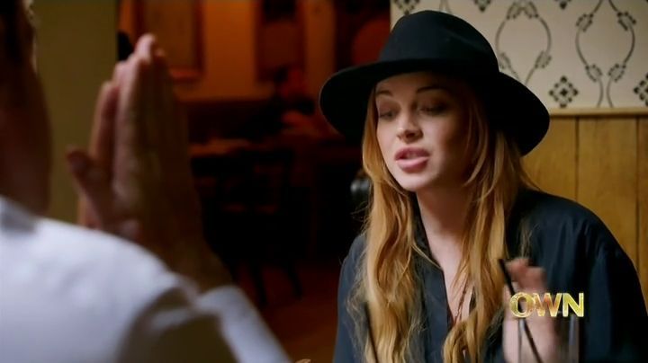 Lindsay-S01E02-0350.jpg