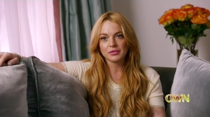 Lindsay-S01E02-0969.jpg