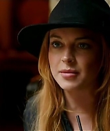 Lindsay-S01E02-0296.jpg