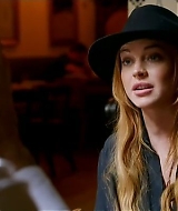 Lindsay-S01E02-0349.jpg