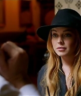 Lindsay-S01E02-0362.jpg