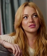 Lindsay-S01E02-0377.jpg