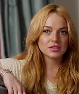 Lindsay-S01E02-0384.jpg