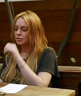 Lindsay-S01E02-0651.jpg