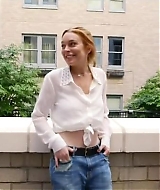 Lindsay-S01E02-1071.jpg
