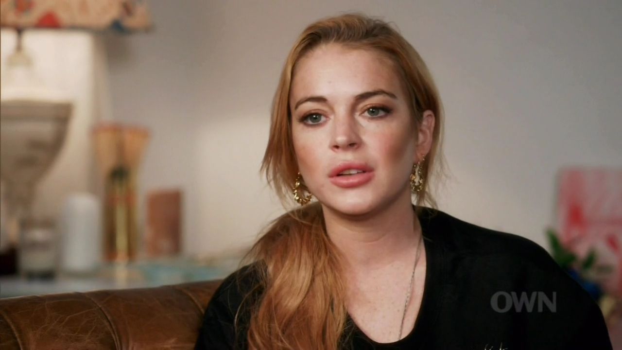 Lindsay-S01E03-0673.jpg