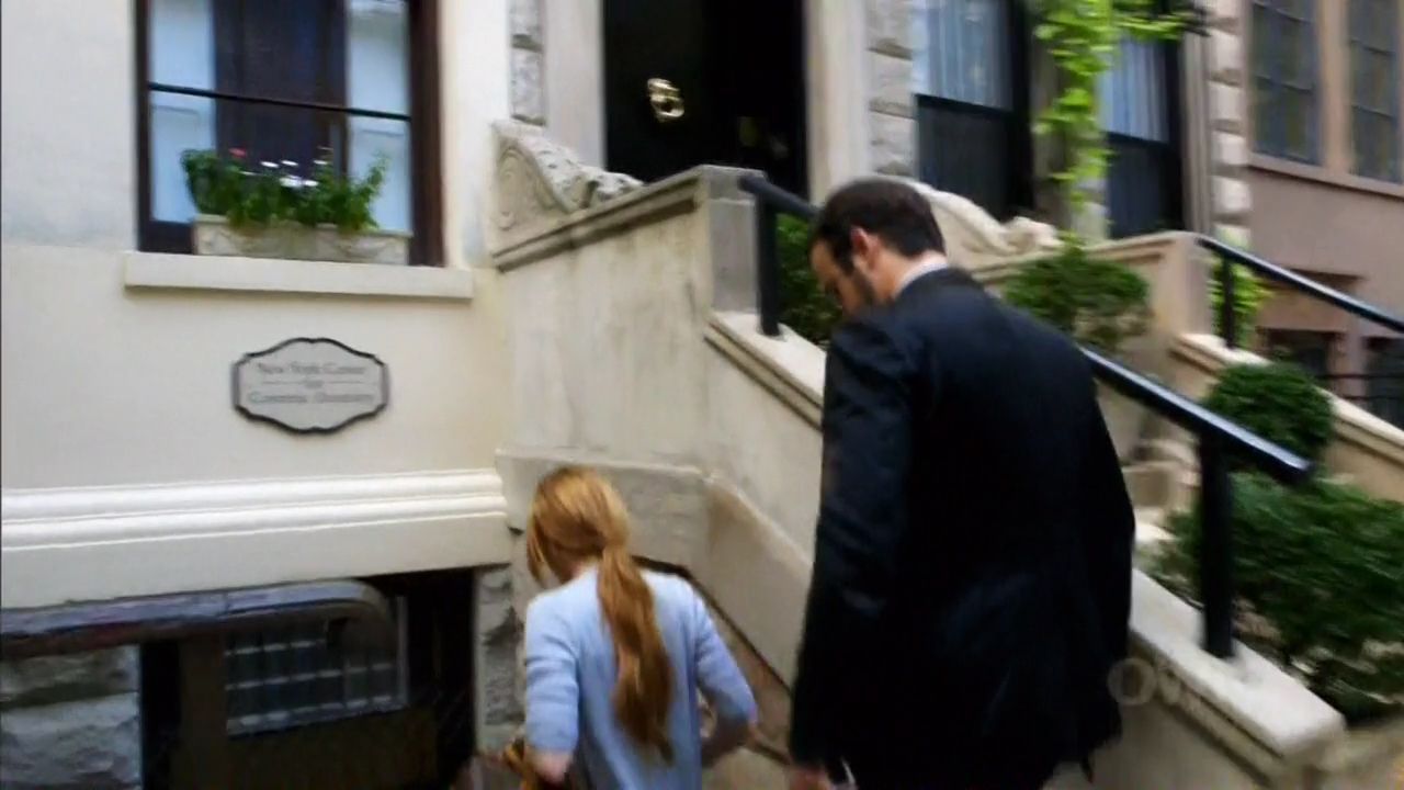 Lindsay-S01E03-0863.jpg