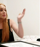 Lindsay-S01E03-0663.jpg