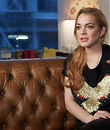 Lindsay-S01E03-0669.jpg