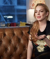Lindsay-S01E03-0741.jpg