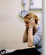 Lindsay-S01E03-0884.jpg