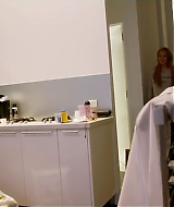 Lindsay-S01E05-208.jpg