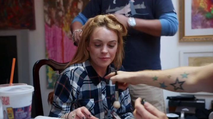 Lindsay-S01E06-584.jpg