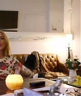 Lindsay-S01E06-304.jpg