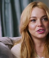 Lindsay-S01E07-0032.jpg