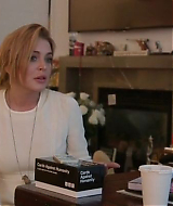 Lindsay-S01E07-0468.jpg
