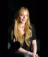 Lindsay-S01E08-0080.jpg