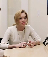 Lindsay-S01E08-0244.jpg