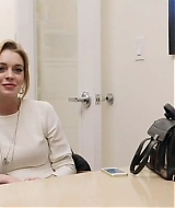 Lindsay-S01E08-0277.jpg