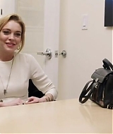 Lindsay-S01E08-0305.jpg
