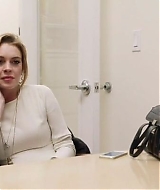 Lindsay-S01E08-0323.jpg