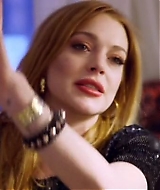 Lindsay-S01E08-0911.jpg