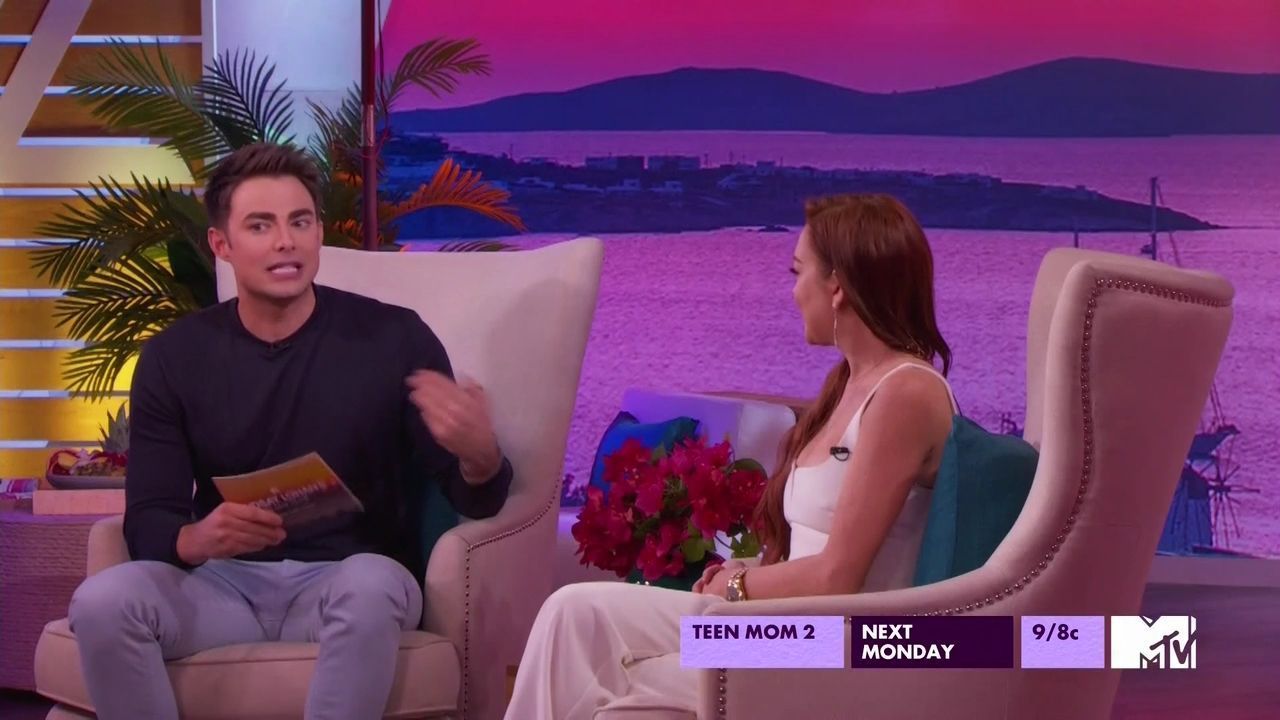 LohanBeachClubAftershow-S01E01_420.jpg