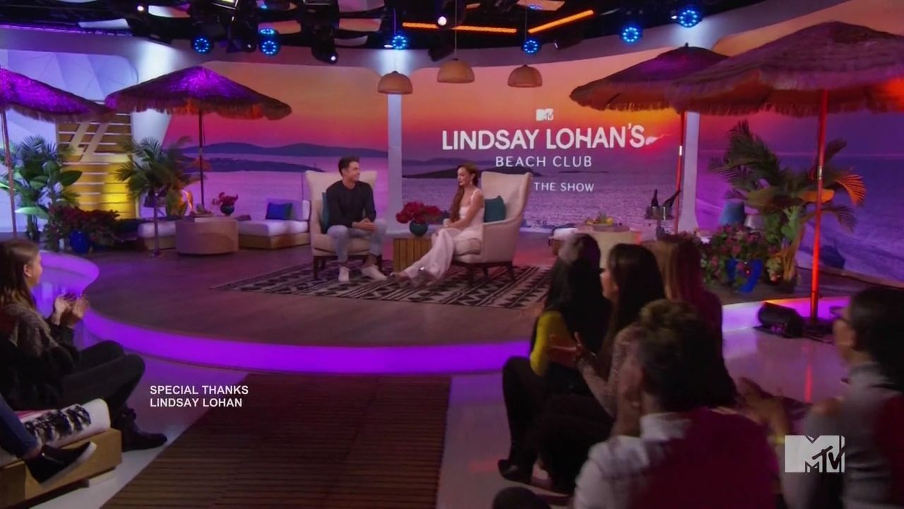 LohanBeachClubAftershow-S01E01_736.jpg
