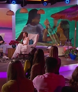 LohanBeachClubAftershow-S01E01_090.jpg