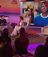 LohanBeachClubAftershow-S01E01_197.jpg