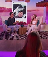 LohanBeachClubAftershow-S01E01_412.jpg