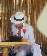 LohanBeachClubS01E01_062.jpg