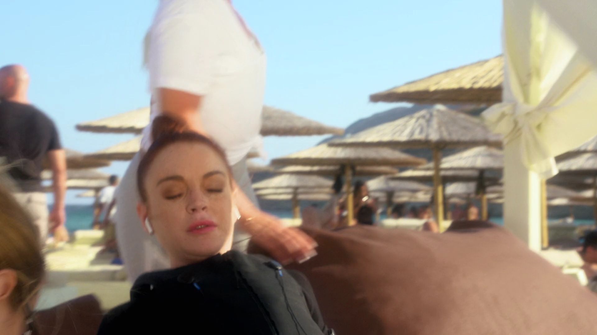 LohanBeachClubS01E04_048.jpg