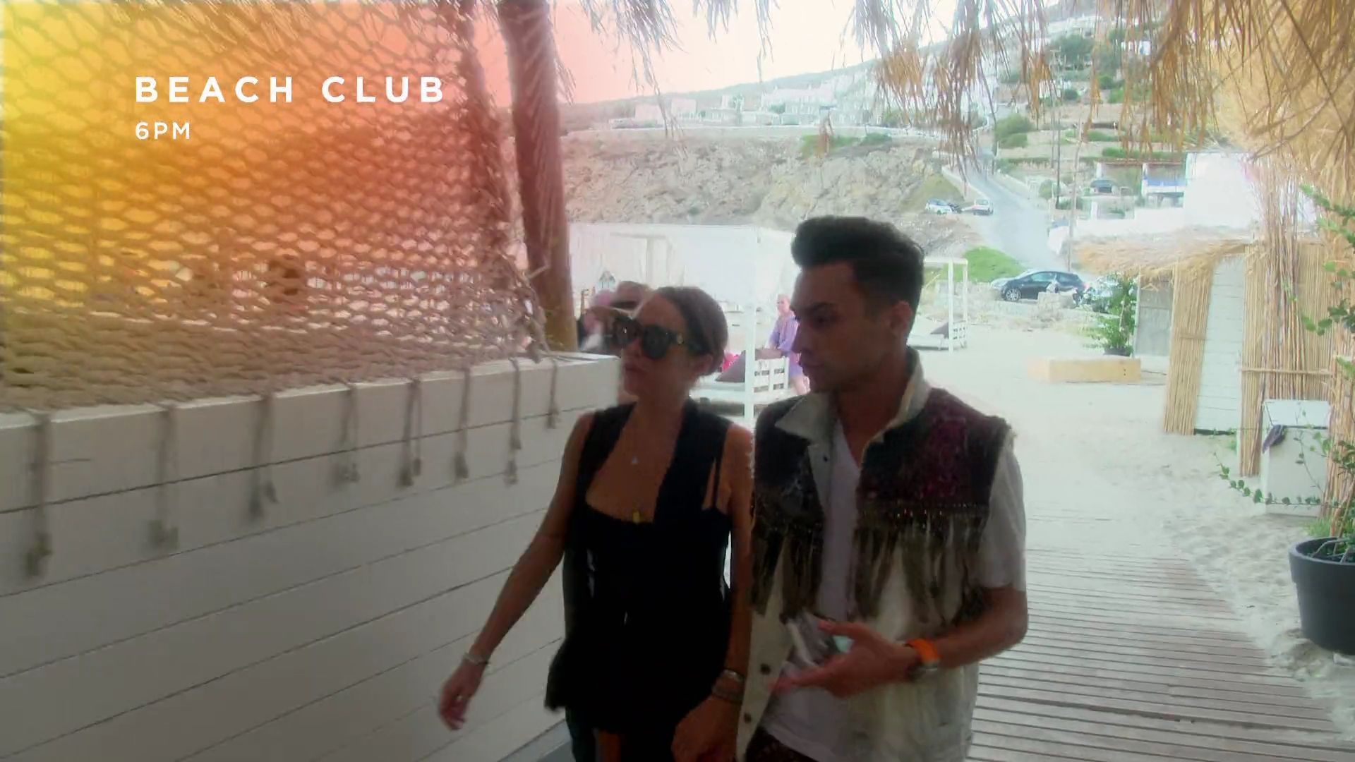 LohanBeachClubS01E04_063.jpg