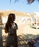 LohanBeachClubS01E07_025.jpg