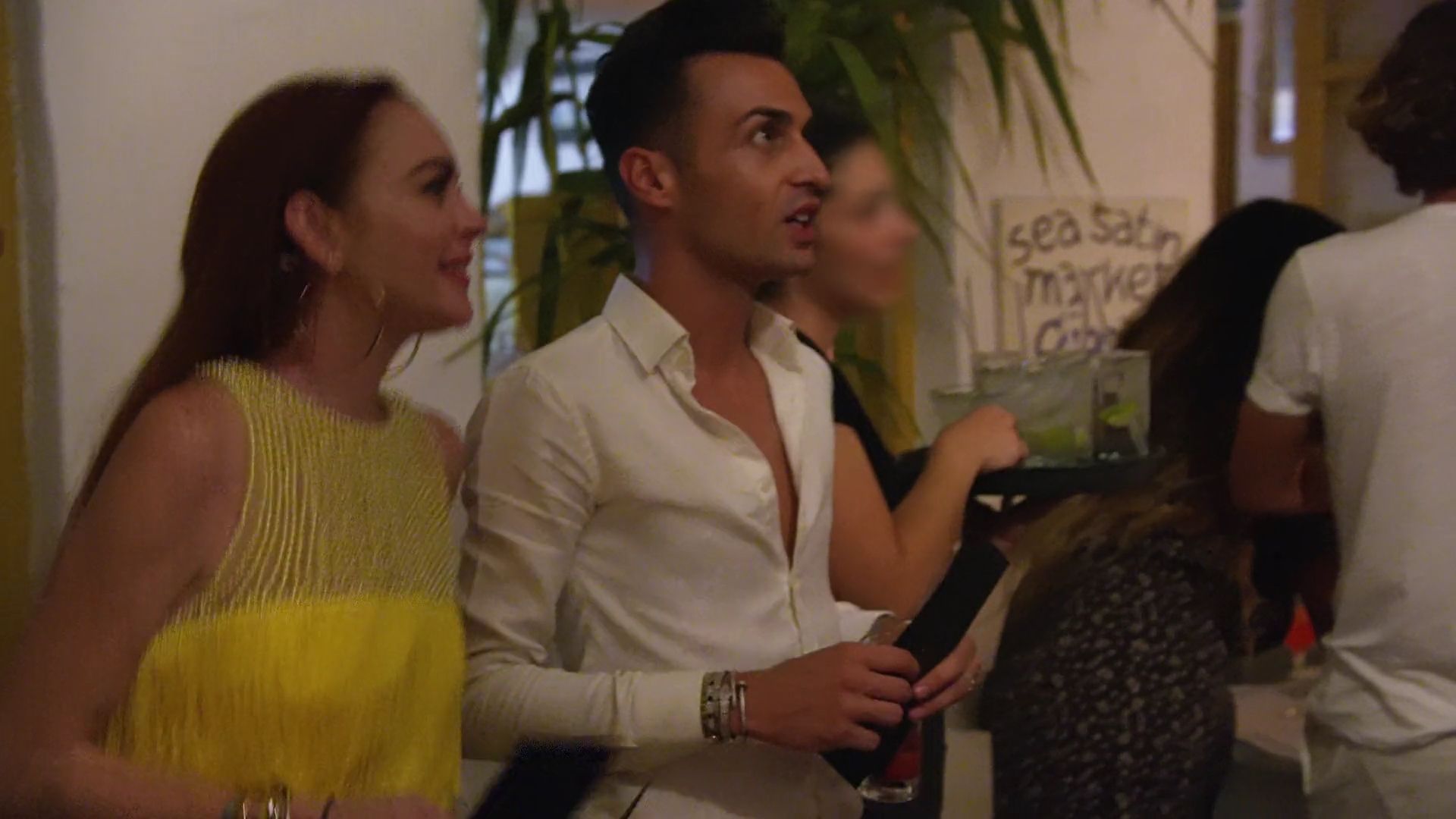 LohanBeachClubS01E12_210.jpg