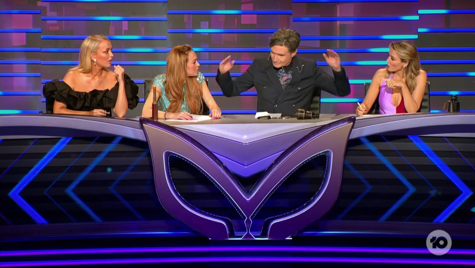 TheMaskedSingerAU-S01E01-227.jpg